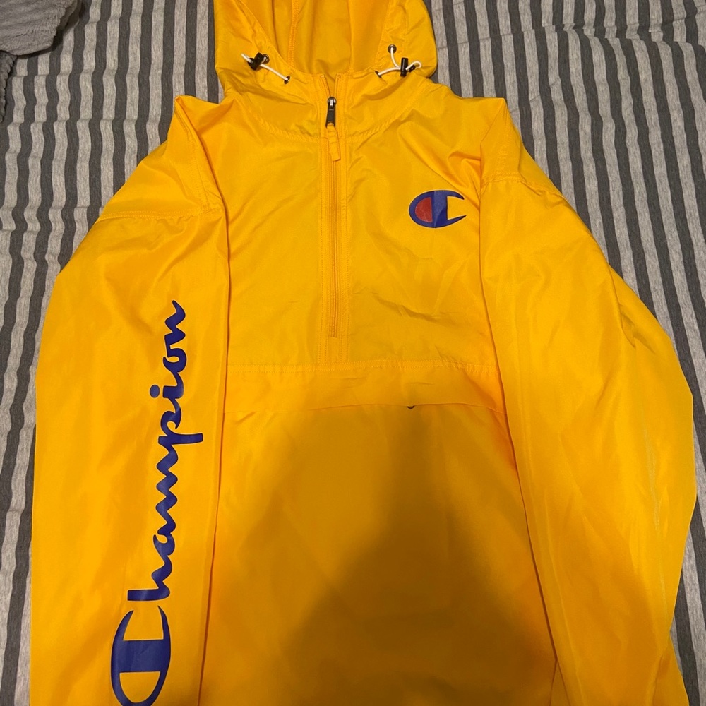 Champion wind breaker